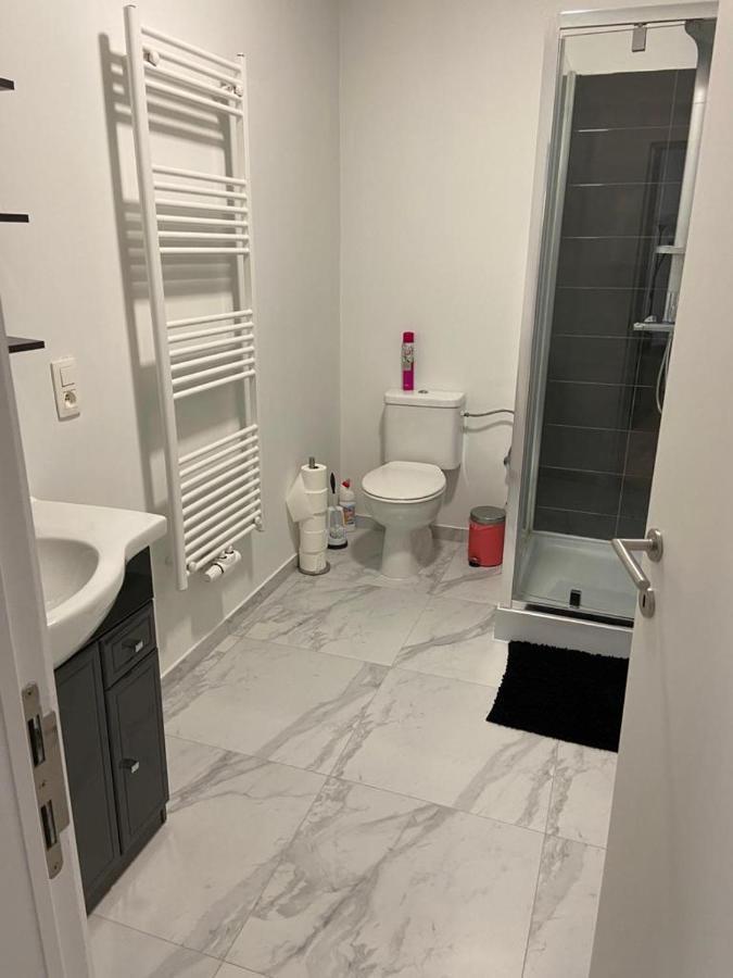 Modern Apartment Third Floor Брюссель Екстер'єр фото